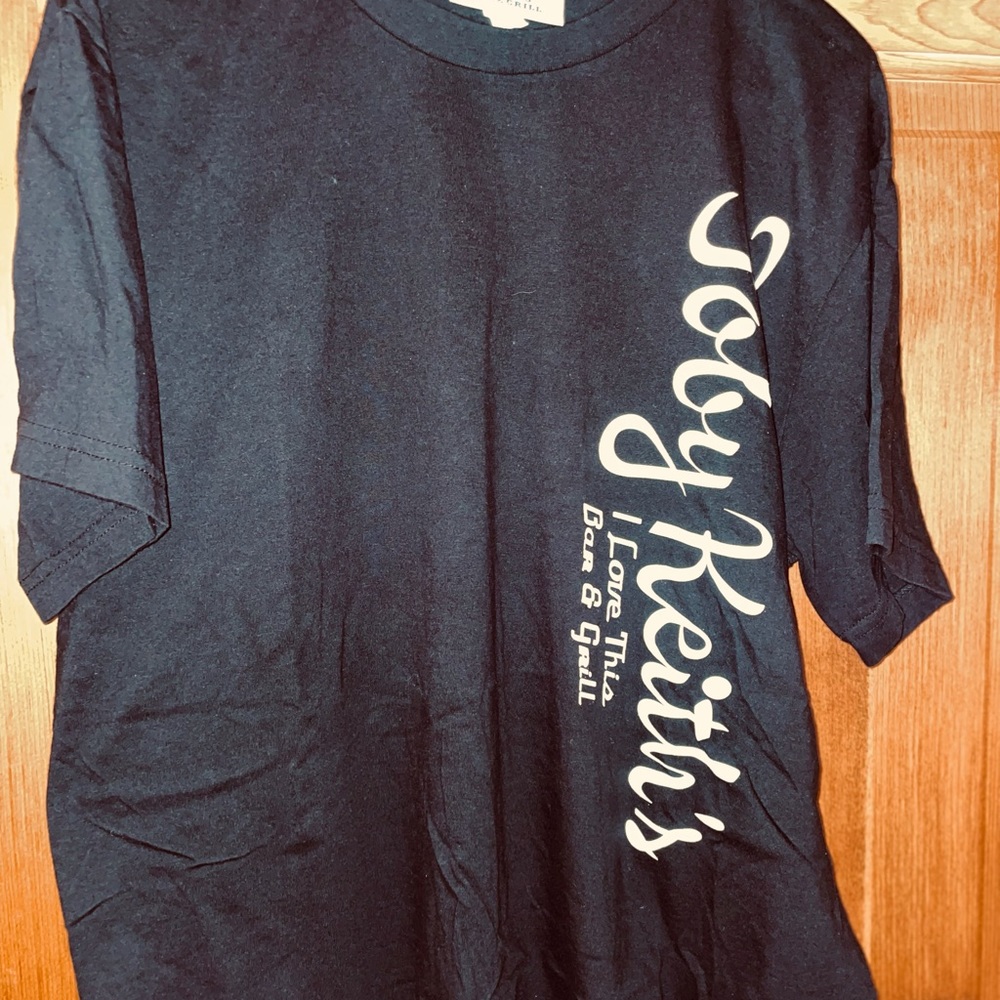 NWOT Toby Keith I Love This Bar and Grill T shirt Size Large